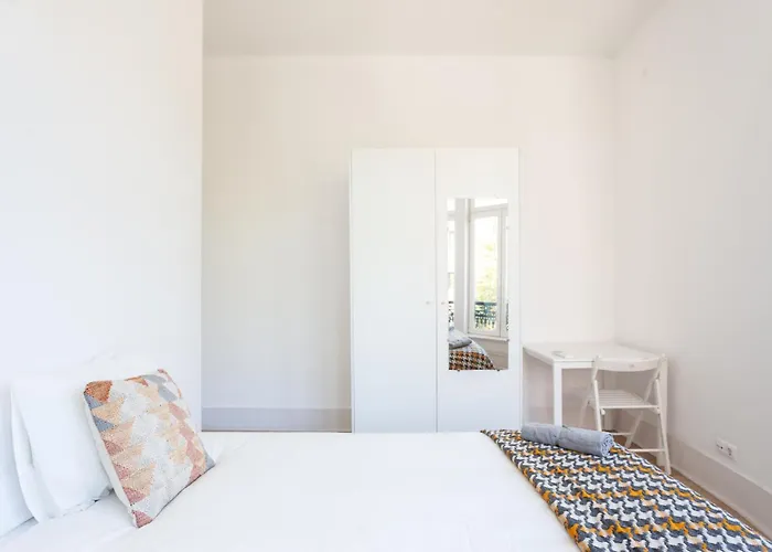 Avenida Liberdade Konukevi *